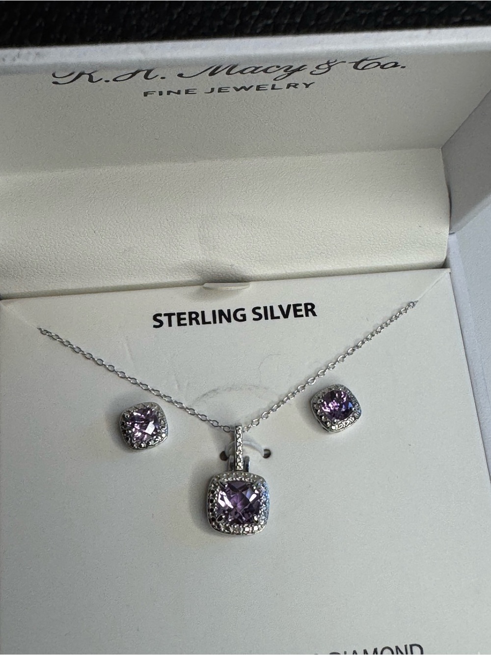 GORGEOUS! Macy & Co Sterling Silver Amethyst & Diamond Necklace &Earring Set